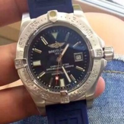 Perfect Replica Breitling Super Avenger Watch Blue Face